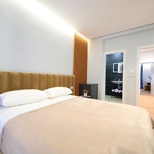 Ulcas Guest Huse